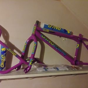 Meet your Posher, Karl